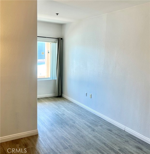 580 W Main, Alhambra CA: https://media.crmls.org/medias/e4a8bbe1-d97e-4fbf-bd1d-4ef5d6f5bbd1.jpg