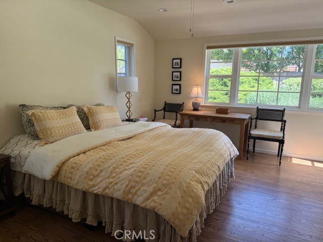 Detail Gallery Image 36 of 50 For 19439 Mayall St, Northridge,  CA 91324 - 4 Beds | 4 Baths