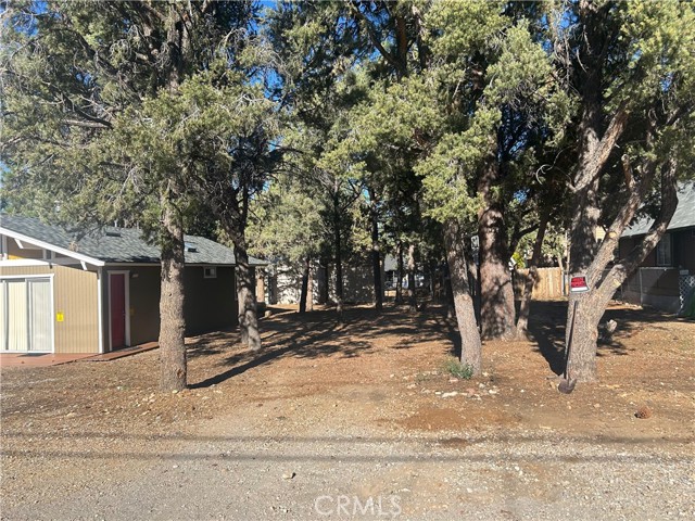 177 Sunset Lane, Big Bear CA: https://media.crmls.org/medias/e4ab9fd4-83ea-4bad-b625-79571cb13dc2.jpg