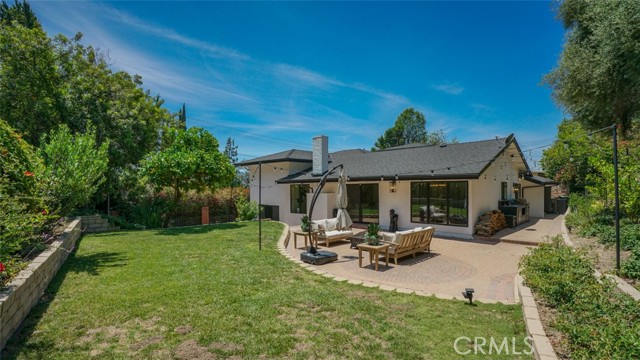 22914 Gershwin Drive, Woodland Hills CA: https://media.crmls.org/medias/e4ac298f-e672-47b3-9b06-0d8366ec7a2a.jpg