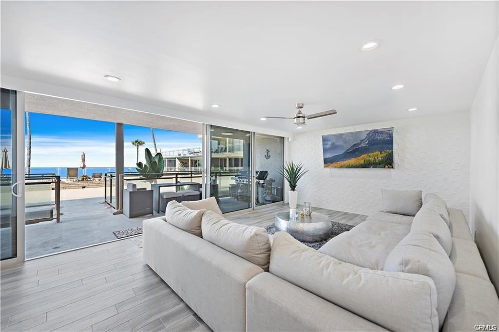 Detail Gallery Image 12 of 23 For 1585 S Coast #47,  Laguna Beach,  CA 92651 - 2 Beds | 2 Baths