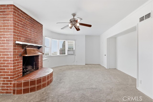315 33rd, Manhattan Beach, California 90266, 2 Bedrooms Bedrooms, 0 ,2 BathroomsBathrooms,Residential,For Sale,33rd,0,SB26105539