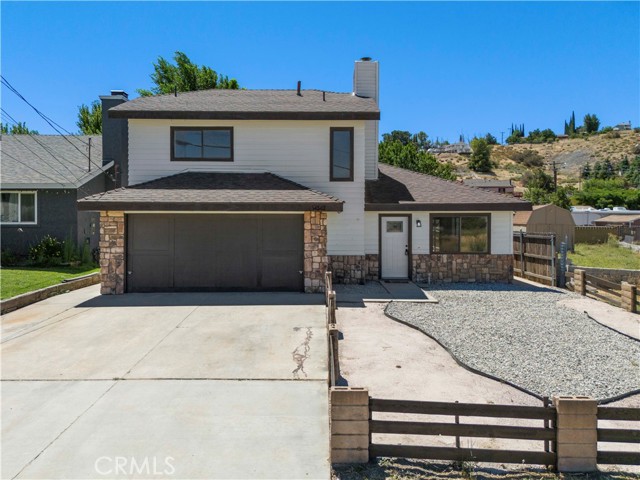 Detail Gallery Image 1 of 49 For 14342 Boxtree St, Lake Hughes,  CA 93532 - 3 Beds | 3 Baths