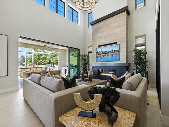 Image 12 of 52 For 533 Big Sur  