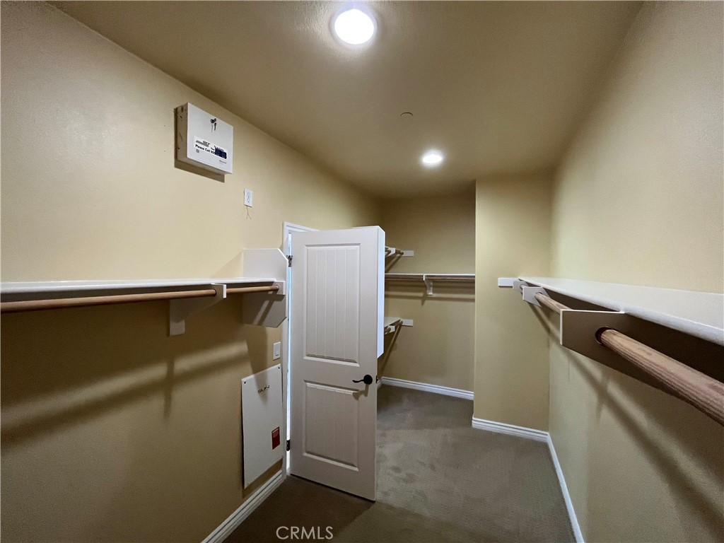 MLS #OC25262182 image #32