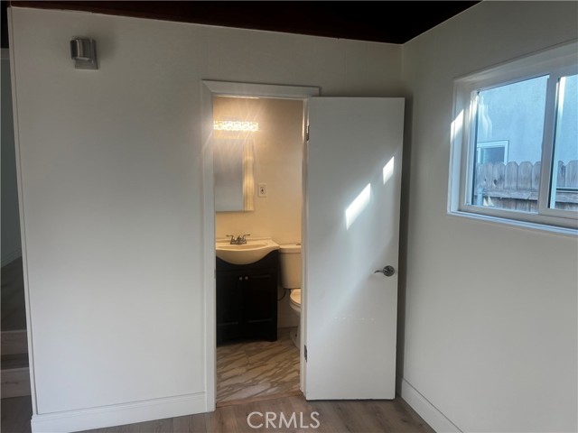 Bathroom 2 Entrance
