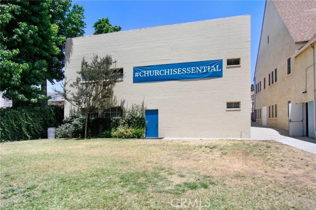 Image 7 of 46 For 724 Glenoaks Boulevard