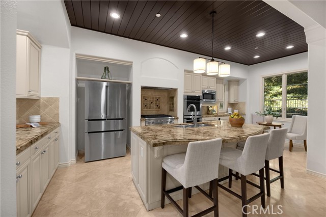 Detail Gallery Image 31 of 75 For 34 Tall Hedge, Irvine,  CA 92603 - 4 Beds | 4/1 Baths