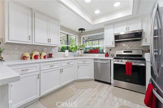 Detail Gallery Image 6 of 27 For 2505 W Avenue K4, Lancaster,  CA 93536 - 3 Beds | 2 Baths