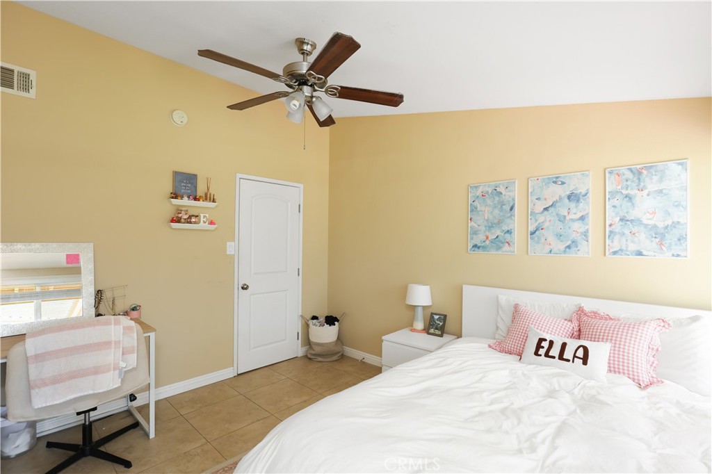 MLS #OC25260257 image #13