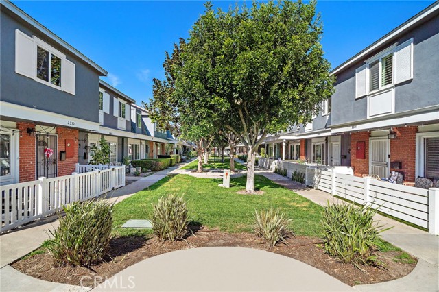 Detail Gallery Image 23 of 26 For 2338 Bunker Hill, Costa Mesa,  CA 92626 - 3 Beds | 2 Baths