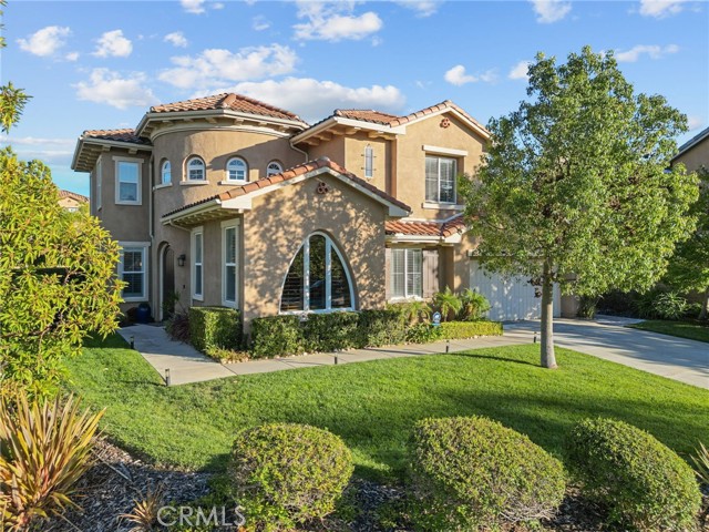 Detail Gallery Image 2 of 67 For 890 Lindamere, Simi Valley,  CA 93065 - 5 Beds | 4/1 Baths