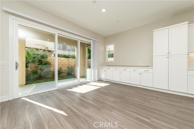 Detail Gallery Image 9 of 38 For 631 Cardona, Lake Forest,  CA 92630 - 5 Beds | 4 Baths