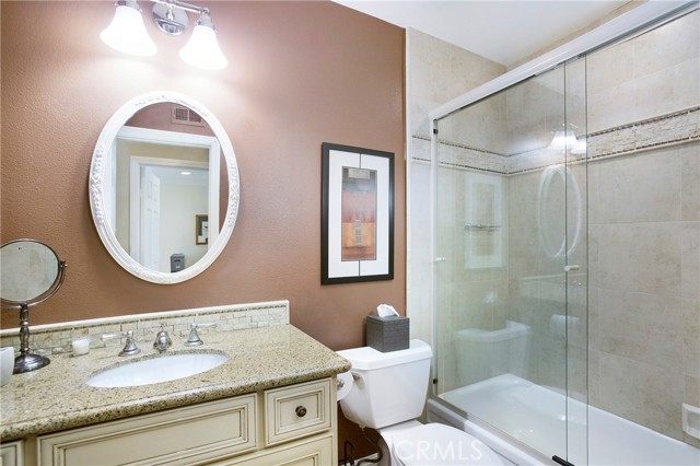 18 Eagle, Irvine CA: https://media.crmls.org/medias/e4b24840-9fe5-4e10-9f2a-6198a5e04188.jpg