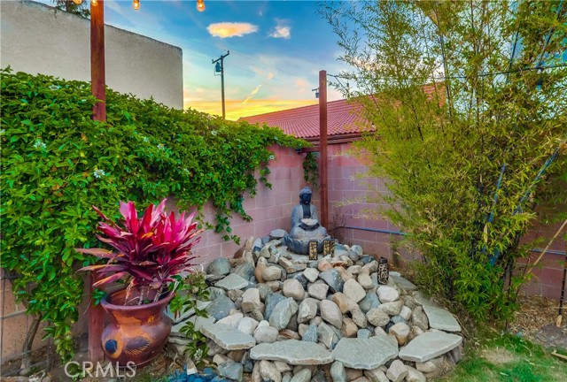 Detail Gallery Image 73 of 74 For 2815 E 5th St, Long Beach,  CA 90814 - 3 Beds | 2 Baths