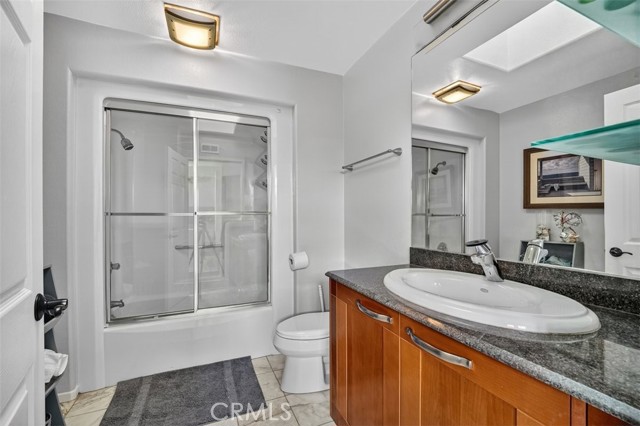 Detail Gallery Image 26 of 32 For 23039 Park Privado, Calabasas,  CA 91302 - 3 Beds | 3 Baths