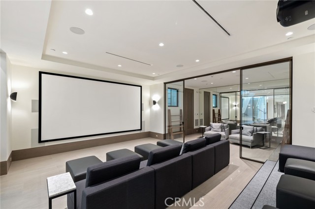716 The Strand, Manhattan Beach CA: https://media.crmls.org/medias/e4b432be-5db7-4c78-905c-8ed4de5d8c1a.jpg