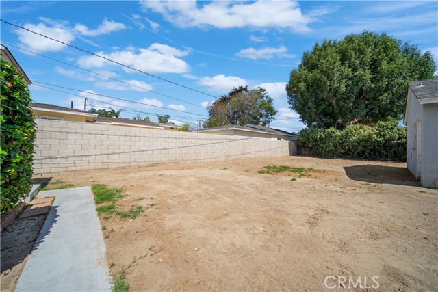 13255 Corak Street, Baldwin Park CA: https://media.crmls.org/medias/e4b46d92-0860-46ad-89f1-0d3fb69a327b.jpg