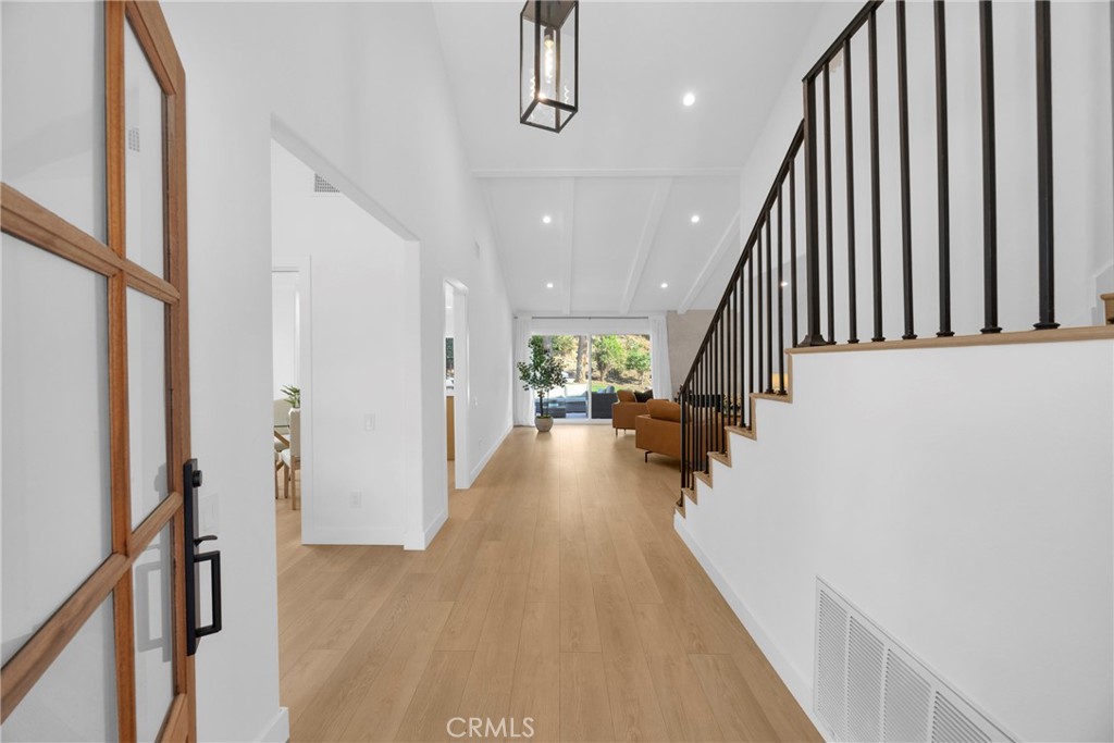 MLS #OC26133883 image #3