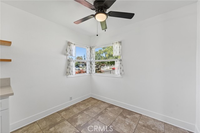 Detail Gallery Image 13 of 41 For 720 Toluca, Pomona,  CA 91767 - 3 Beds | 1/1 Baths