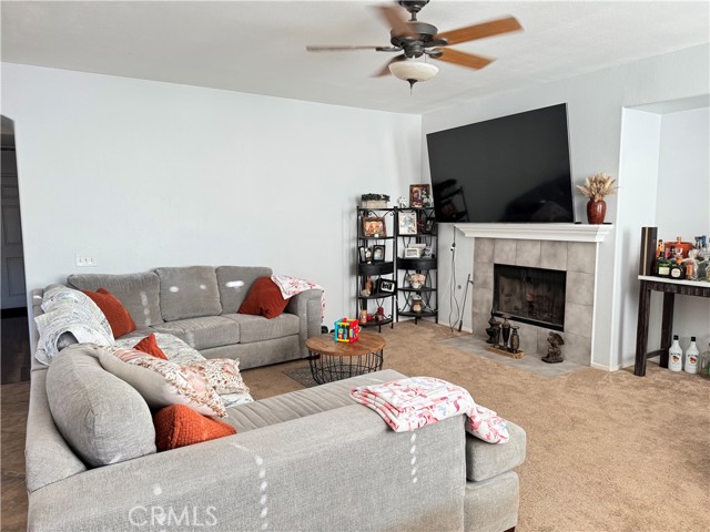 Detail Gallery Image 19 of 40 For 12615 Bellflower, Moreno Valley,  CA 92555 - 4 Beds | 3 Baths