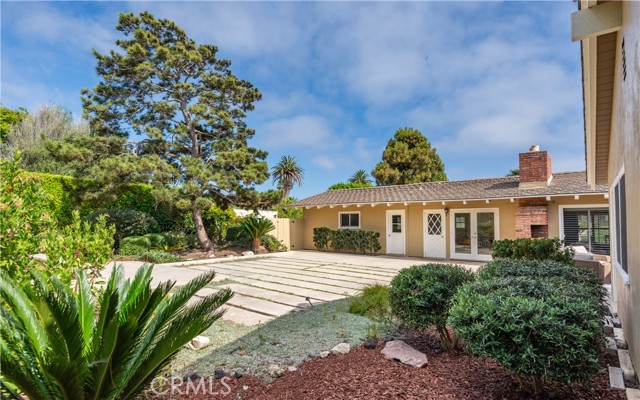 Detail Gallery Image 34 of 44 For 301 Yarmouth, Palos Verdes Estates,  CA 90274 - 4 Beds | 2 Baths