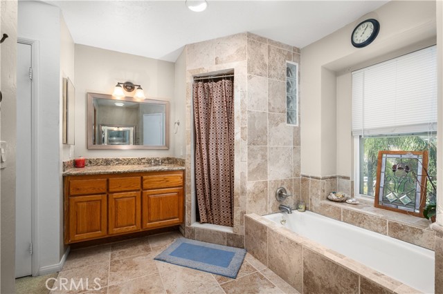 Detail Gallery Image 26 of 63 For 10320 Country Ln, Yucaipa,  CA 92399 - 4 Beds | 3/1 Baths