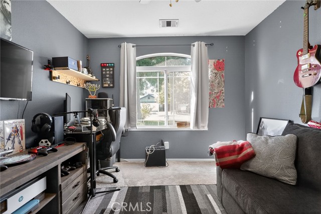 Detail Gallery Image 28 of 29 For 1133 Summer Field, Hanford,  CA 93230 - 3 Beds | 2 Baths