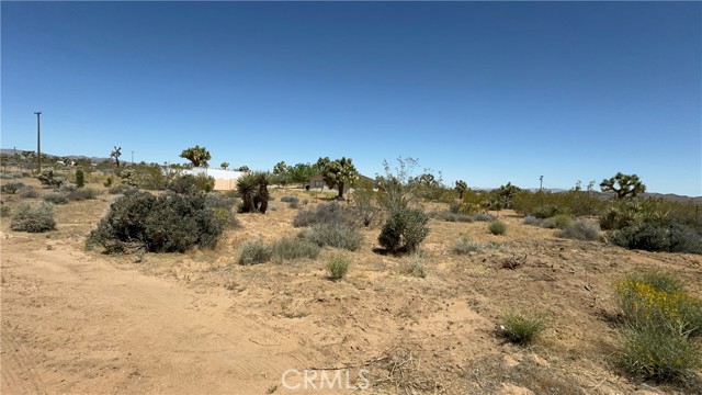 Detail Gallery Image 33 of 47 For 2975 La Habra Ave, Yucca Valley,  CA 92284 - 3 Beds | 2 Baths