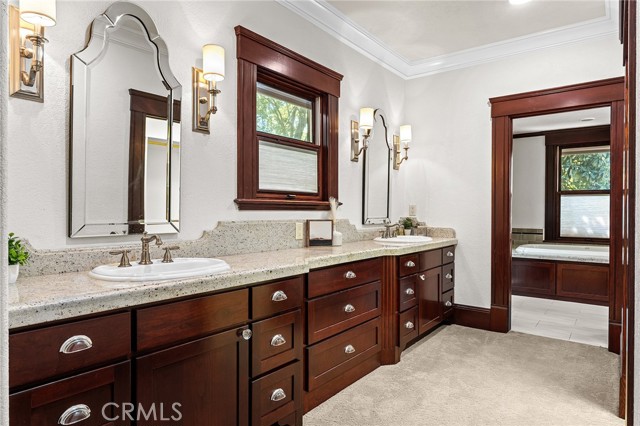 Detail Gallery Image 21 of 74 For 1344 1st, Oroville,  CA 95965 - 4 Beds | 5 Baths