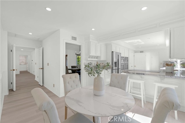 Detail Gallery Image 9 of 33 For 21 Santa Catalina Dr, Rancho Palos Verdes,  CA 90275 - 4 Beds | 3/1 Baths