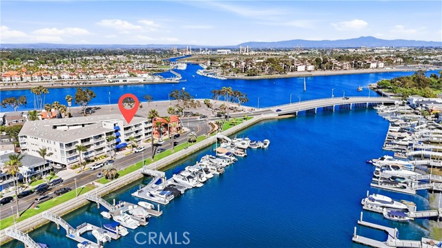 Detail Gallery Image 62 of 70 For 383 Bay Shore #203,  Long Beach,  CA 90803 - 2 Beds | 2 Baths
