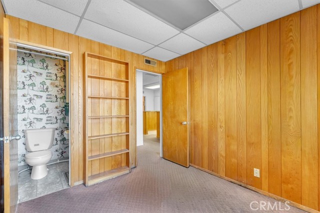  Commercial for Sale in Encino, California