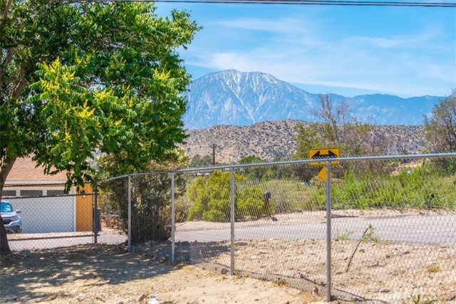 Detail Gallery Image 32 of 43 For 49466 Mojave Dr, Morongo Valley,  CA 92256 - 3 Beds | 2 Baths
