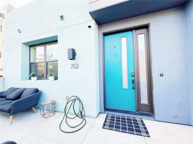 Detail Gallery Image 2 of 28 For 753 Site Dr, Brea,  CA 92821 - 3 Beds | 3/1 Baths