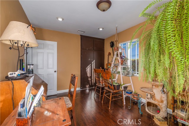 Detail Gallery Image 11 of 23 For 1442 S Van Ness, Santa Ana,  CA 92707 - 2 Beds | 1 Baths