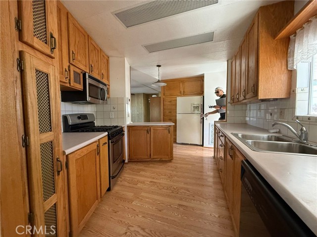 Detail Gallery Image 8 of 33 For 101 Jones Street, Bodfish,  CA 93205 - 2 Beds | 2 Baths