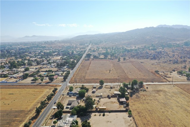 Detail Gallery Image 27 of 34 For 29225 Central Ave, Nuevo,  CA 92567 - 3 Beds | 2 Baths