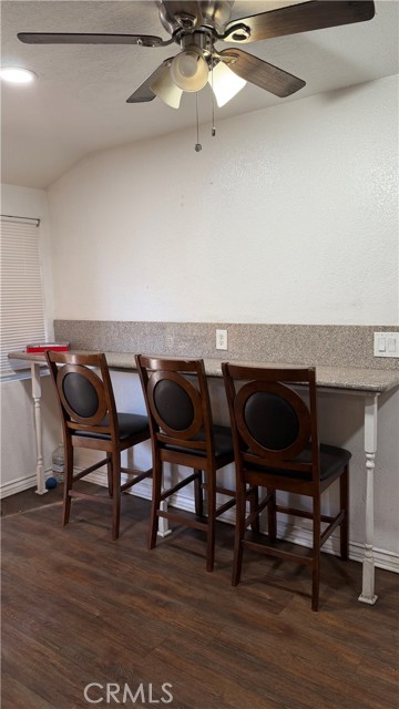 Detail Gallery Image 7 of 32 For 10900 Goss, Sun Valley,  CA 91352 - 4 Beds | 2 Baths