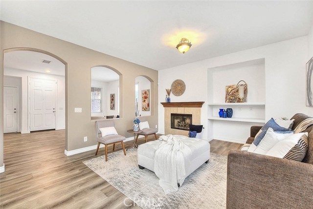 37089 Meadow Brook Way, Beaumont CA: https://media.crmls.org/medias/e4bc0e8c-9962-456e-8d08-13e311a46d83.jpg