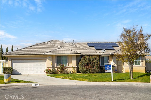 11614 Clydesdale Court, Bloomington, CA 