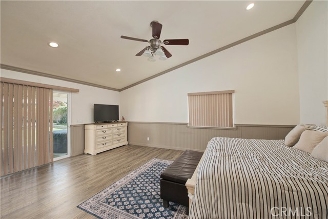 9602 Gierson, Chatsworth CA: https://media.crmls.org/medias/e4beae39-908c-42e8-8a61-a01f2050426a.jpg