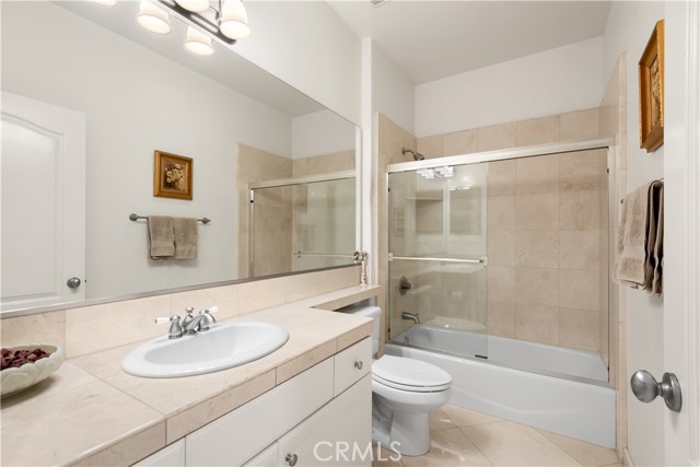 Detail Gallery Image 17 of 41 For 20769 Lugano, Porter Ranch,  CA 91326 - 3 Beds | 2 Baths