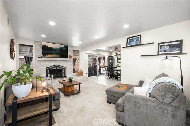 Detail Gallery Image 6 of 50 For 605 E Avenida De La Merced, Montebello,  CA 90640 - 4 Beds | 2 Baths