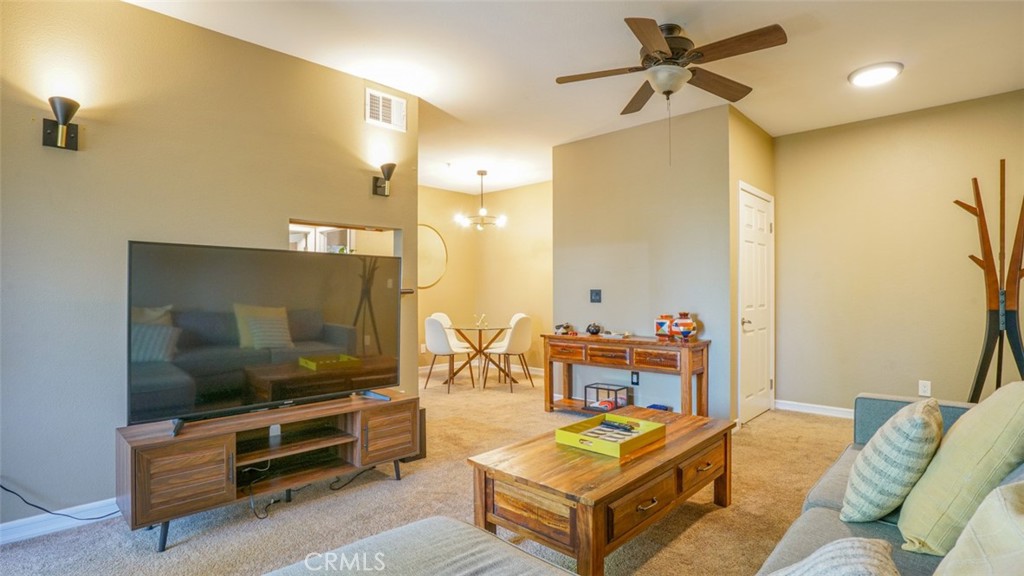 MLS #OC25159060 img 7