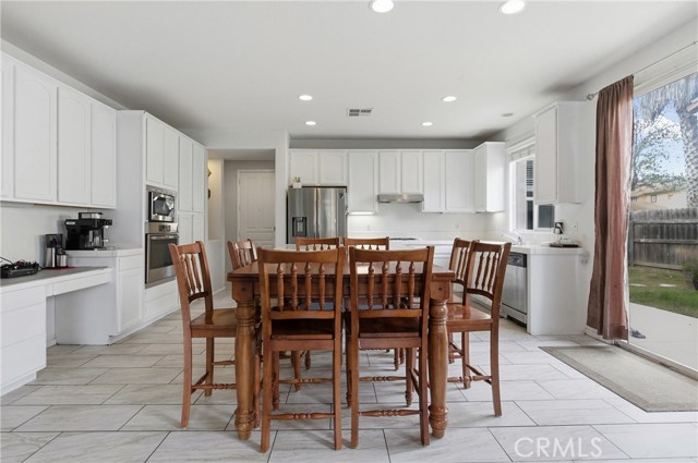 Detail Gallery Image 9 of 36 For 1828 Conchita, Santa Maria,  CA 93458 - 3 Beds | 2 Baths