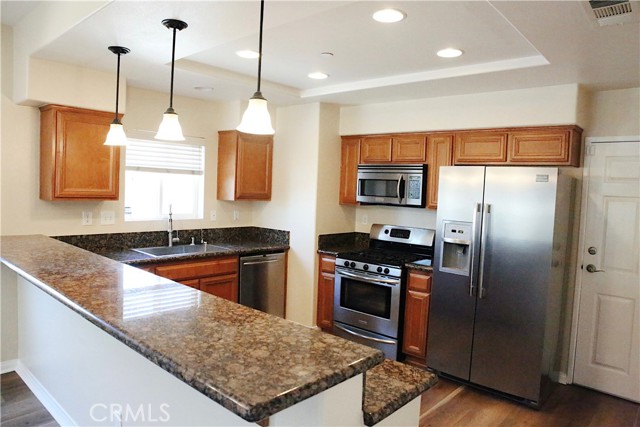 Detail Gallery Image 2 of 21 For 1510 Orange Ave #1304,  Redlands,  CA 92373 - 3 Beds | 2/1 Baths