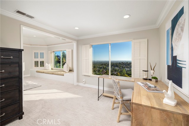 Detail Gallery Image 14 of 23 For 6304 E West View Dr, Orange,  CA 92869 - 4 Beds | 2/1 Baths