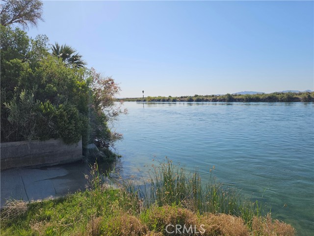 Detail Gallery Image 4 of 25 For 7889 Rio Vista Dr, Big River,  CA 92242 - 2 Beds | 2/1 Baths