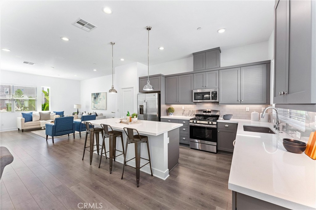 E4c6b1ba 79cd 46a0 Aa43 5b585a1a4020